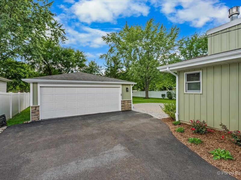 11611 Douglas Avenue Huntley IL 60142