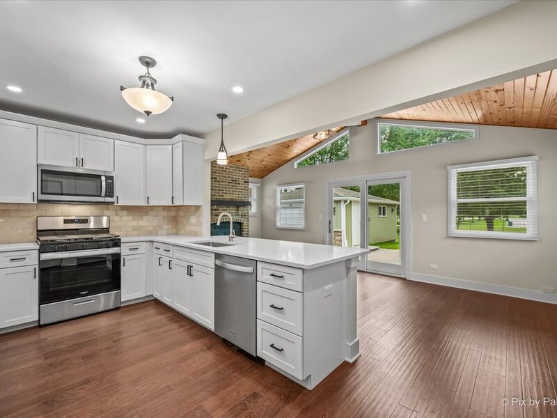 11611 Douglas Avenue Huntley IL 60142