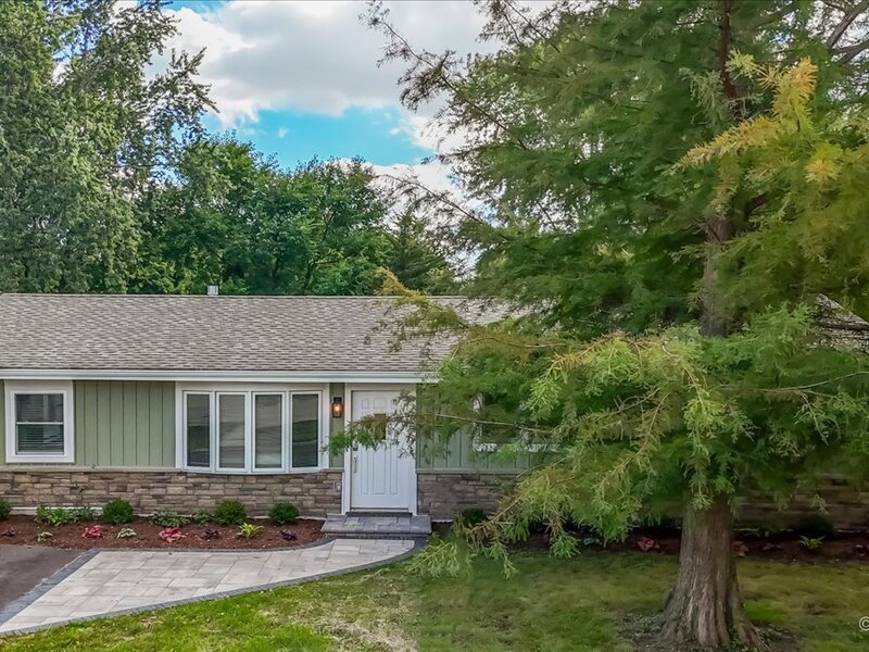 11611 Douglas Avenue Huntley IL 60142
