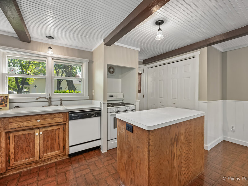 55 W Paddock Street Crystal Lake IL 60014