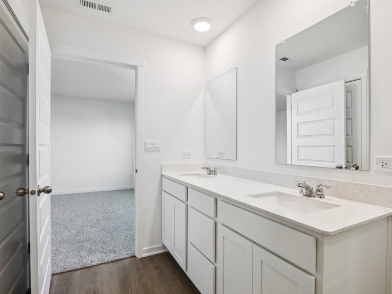 2255 Cobble Springs Drive Wonder Lake IL 60097