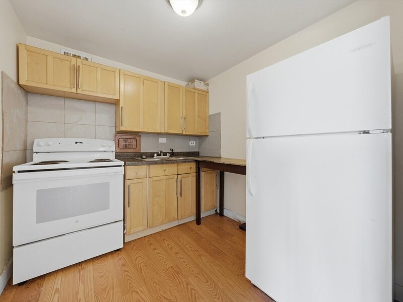 7337 S South Shore Drive Chicago IL 60649