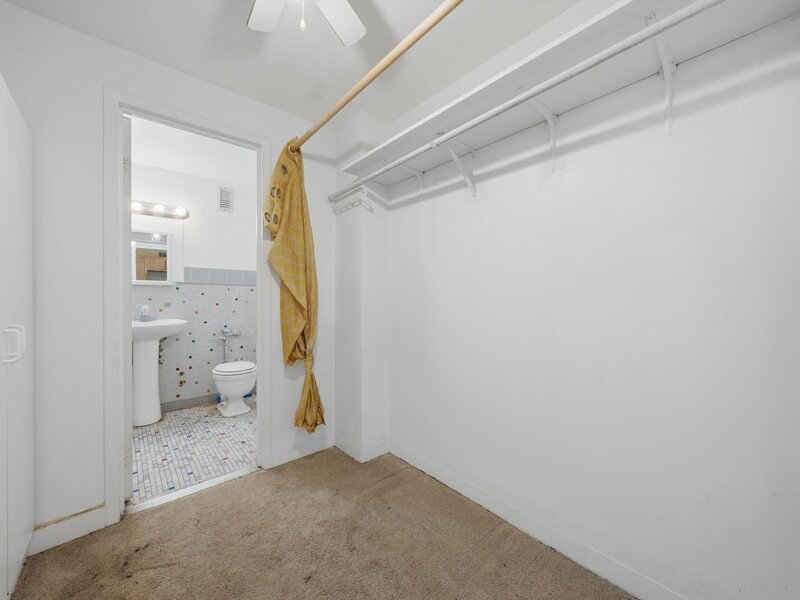 7337 S South Shore Drive Chicago IL 60649