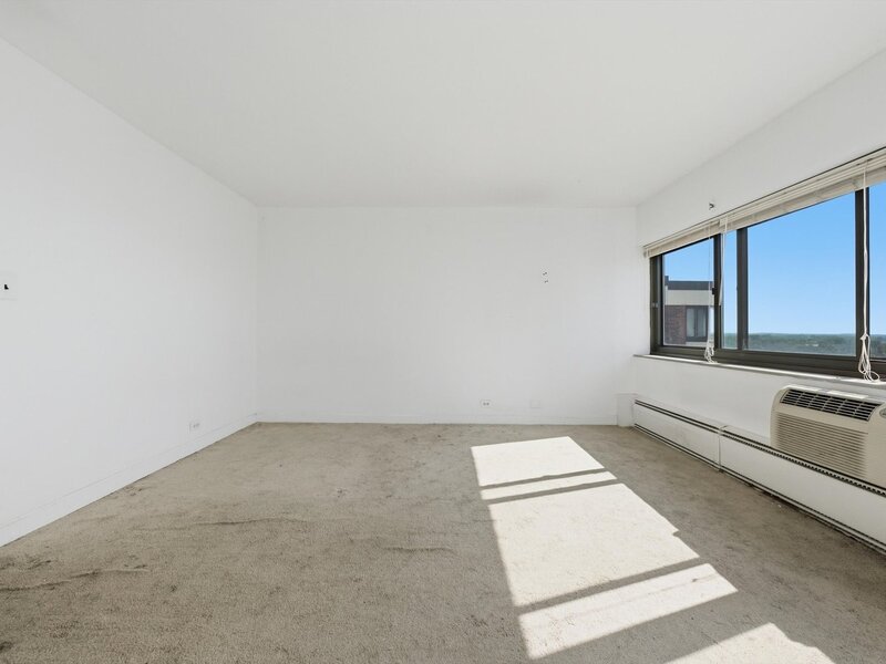 7337 S South Shore Drive Chicago IL 60649