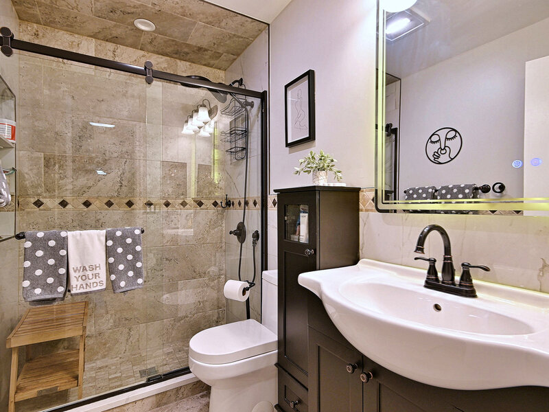 2 N Dee Road Park Ridge IL 60068