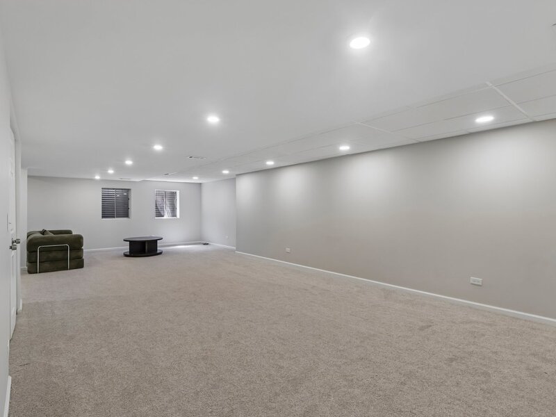 1504 Greenlake Drive Aurora IL 60502