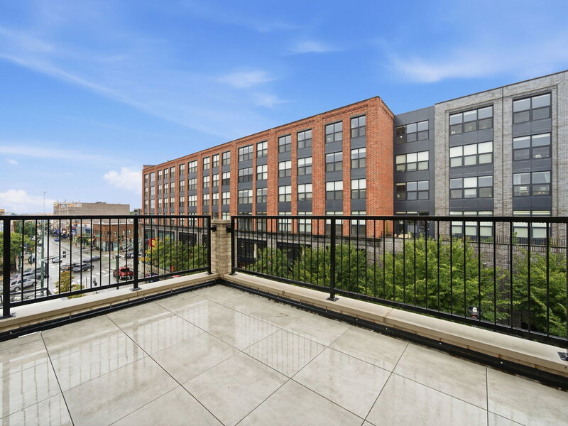 2481 N Milwaukee Avenue Chicago IL 60647