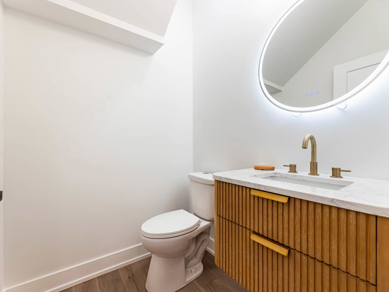 5721 S Newcastle Avenue Chicago IL 60638