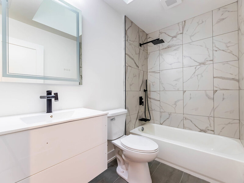 5721 S Newcastle Avenue Chicago IL 60638