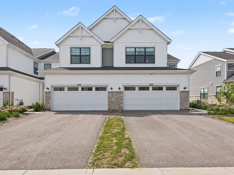 4414 Chelsea Manor Circle Aurora IL 60504