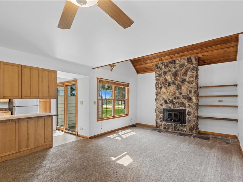 722 Shepard Court Gurnee IL 60031