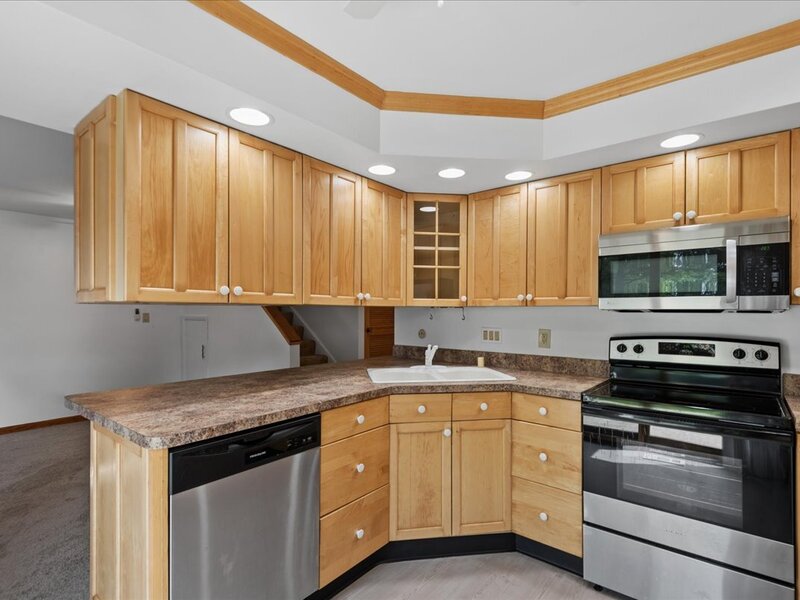 722 Shepard Court Gurnee IL 60031