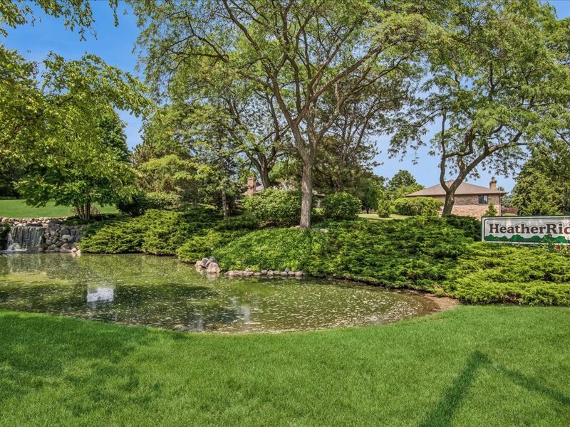 722 Shepard Court Gurnee IL 60031