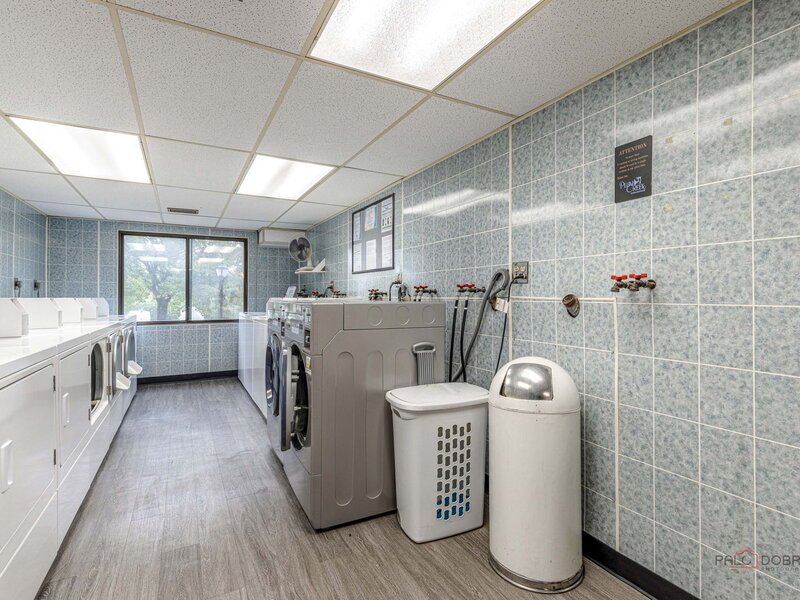 475 Plum Creek Drive Wheeling IL 60090