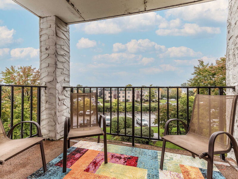 475 Plum Creek Drive Wheeling IL 60090