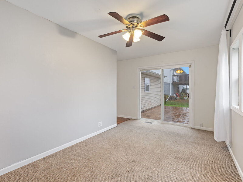 345 Hickory Avenue Romeoville IL 60446
