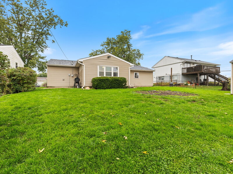 345 Hickory Avenue Romeoville IL 60446