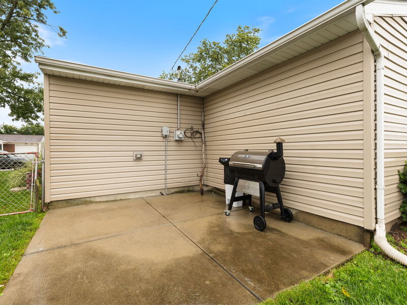345 Hickory Avenue Romeoville IL 60446