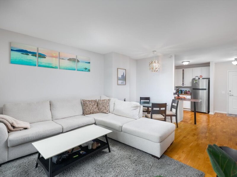 125 S Jefferson Street Chicago IL 60661