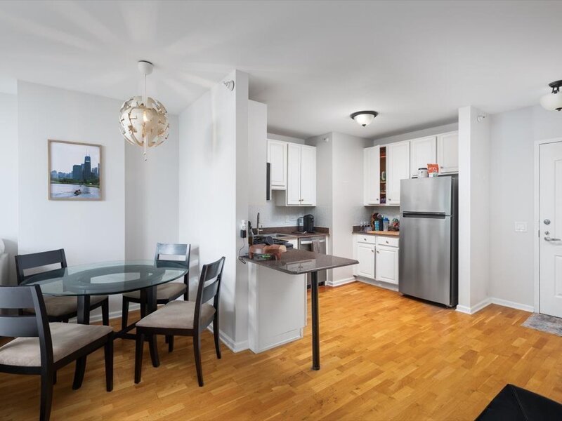 125 S Jefferson Street Chicago IL 60661