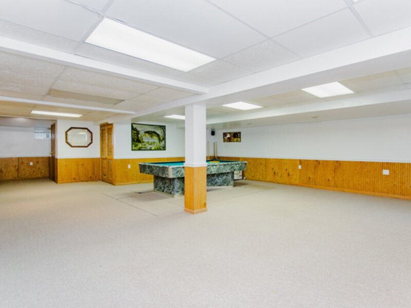 7022 Birchwood Avenue Niles IL 60714