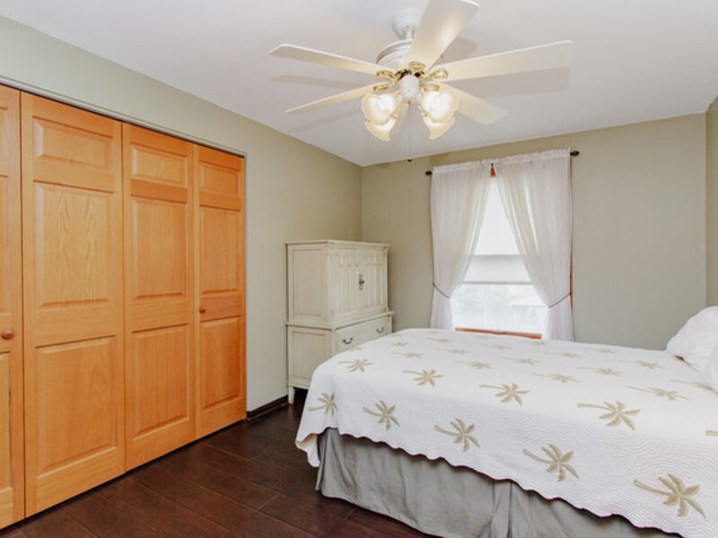 7022 Birchwood Avenue Niles IL 60714