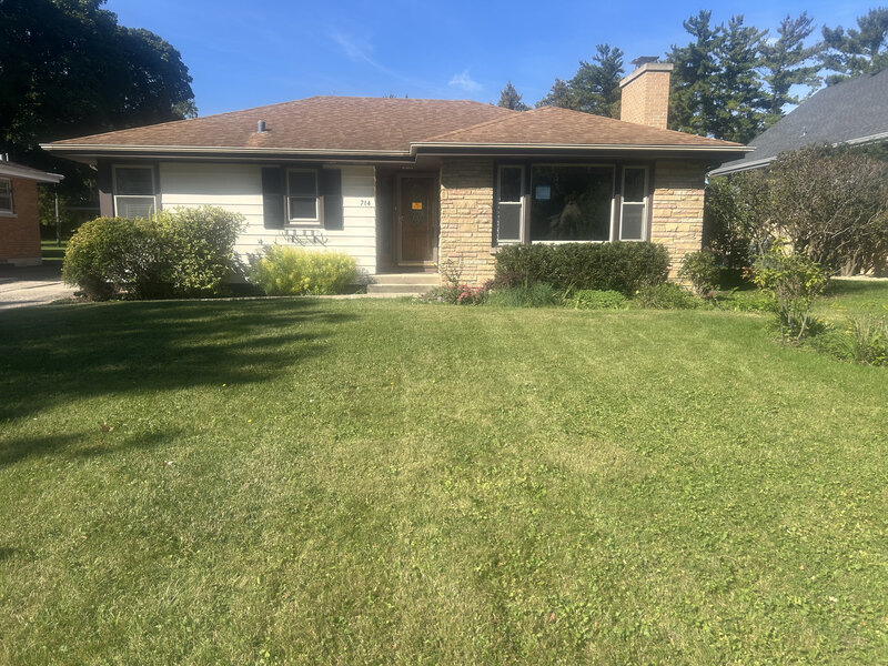 714 S Villa Avenue Villa Park IL 60181