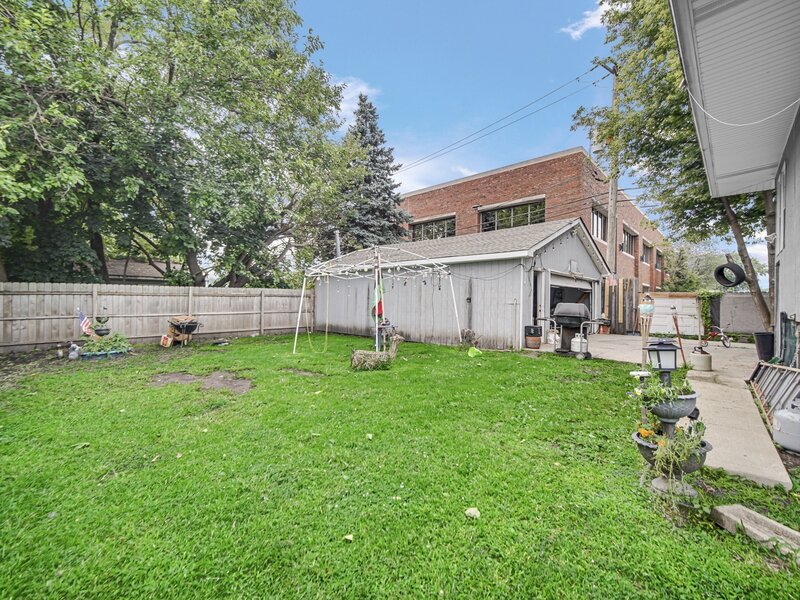 16230 Lowell Avenue South Holland IL 60473