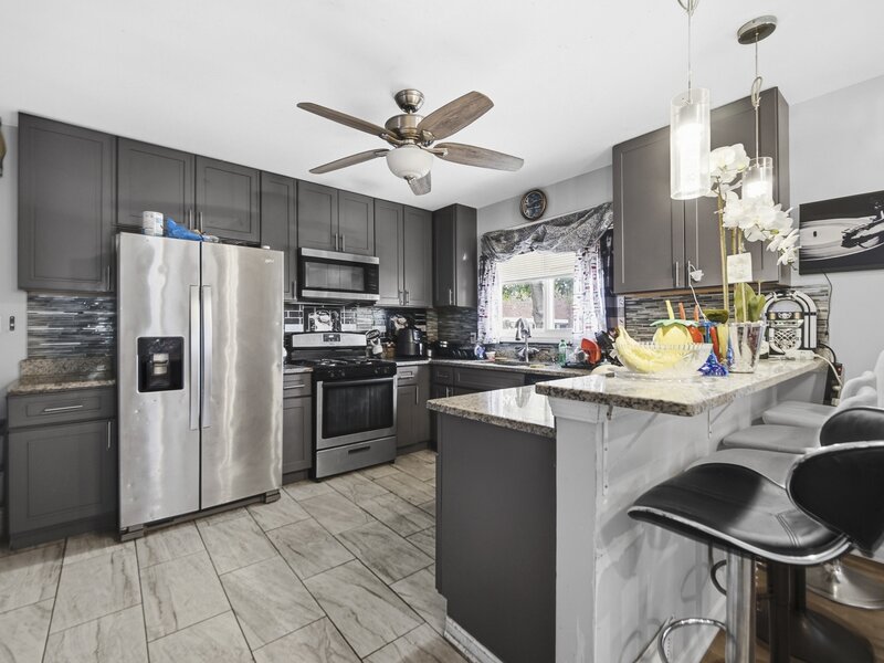16230 Lowell Avenue South Holland IL 60473