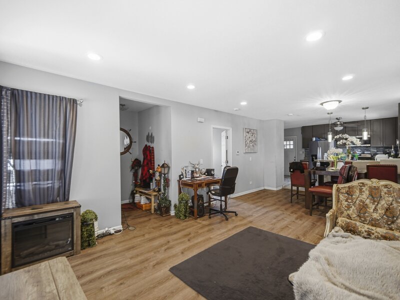 16230 Lowell Avenue South Holland IL 60473