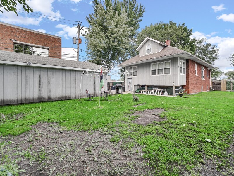 16230 Lowell Avenue South Holland IL 60473