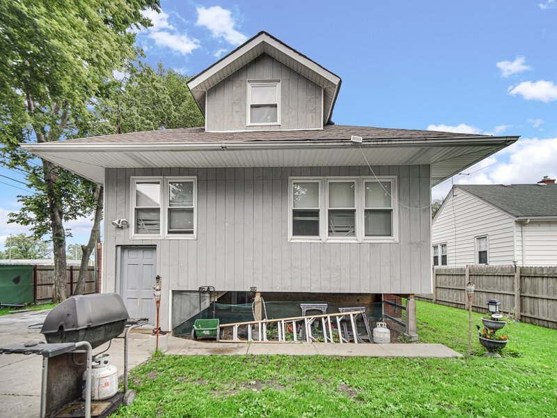 16230 Lowell Avenue South Holland IL 60473