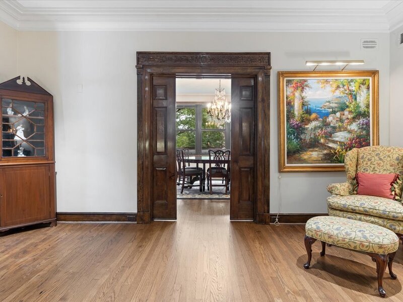 1325 N Astor Street Chicago IL 60610