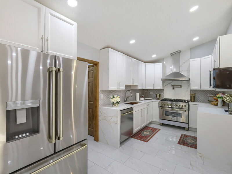 1325 E Lake Avenue Glenview IL 60025