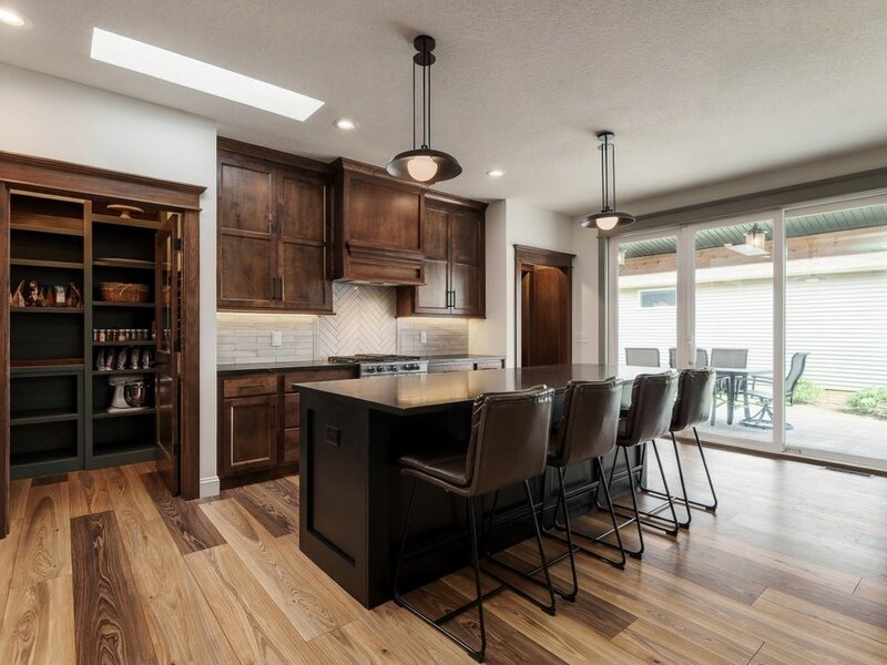 632 Holmes Street Bettendorf IA 52722