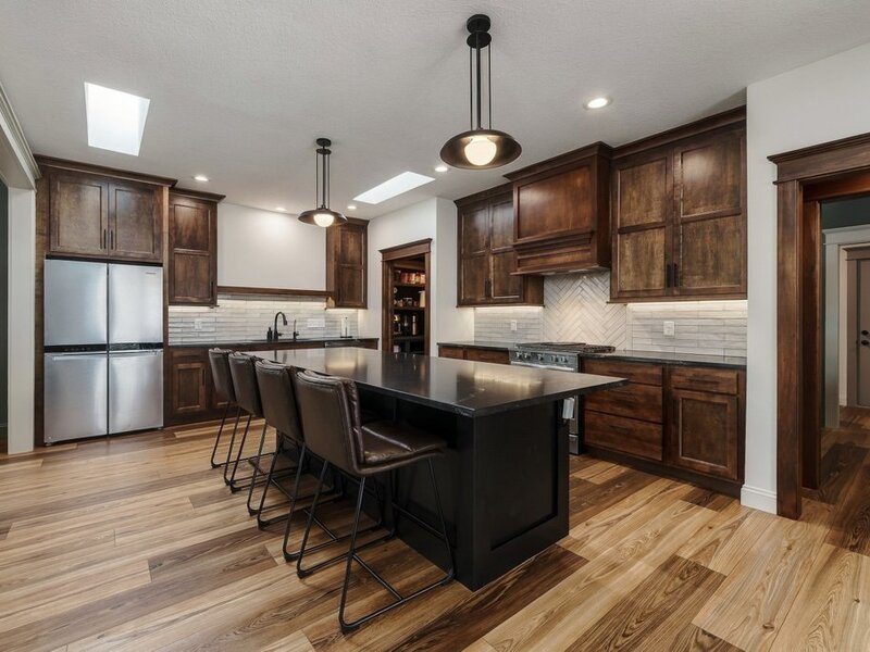 632 Holmes Street Bettendorf IA 52722