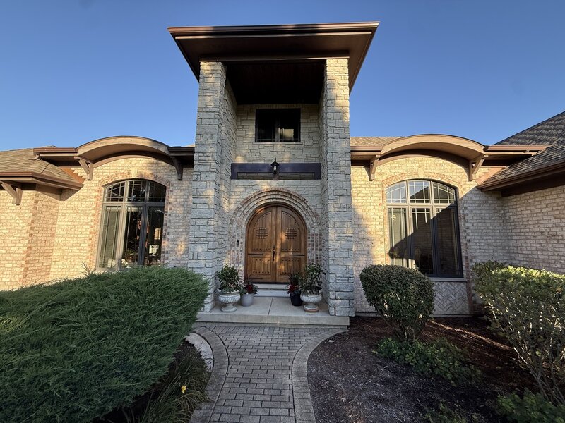 1311 E Longwood Drive Woodstock IL 60098