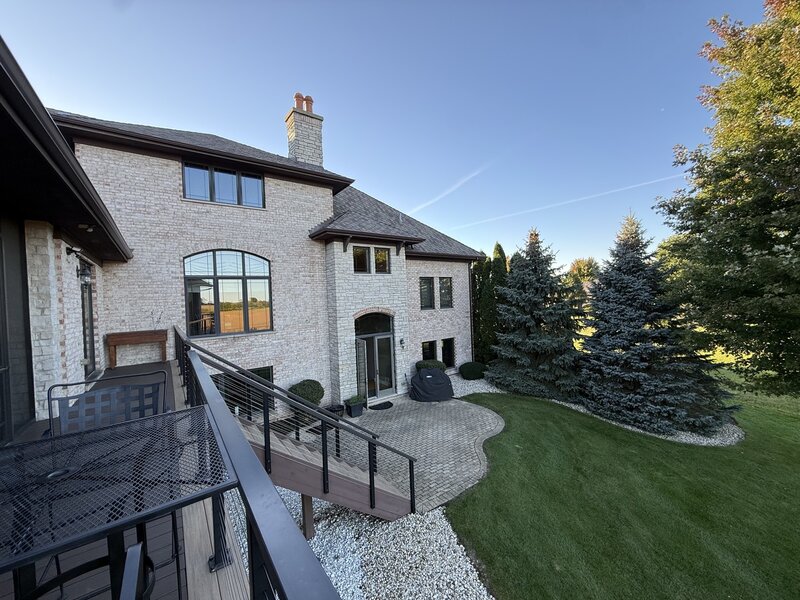 1311 E Longwood Drive Woodstock IL 60098