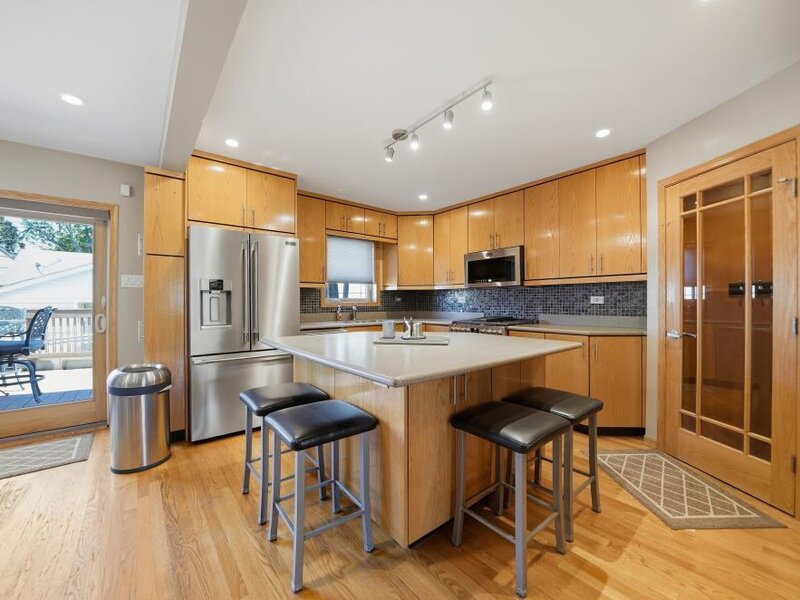 5227 S Mulligan Avenue Chicago IL 60638