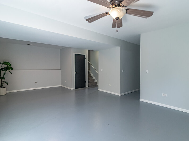103 Hickory Drive Lindenhurst IL 60046