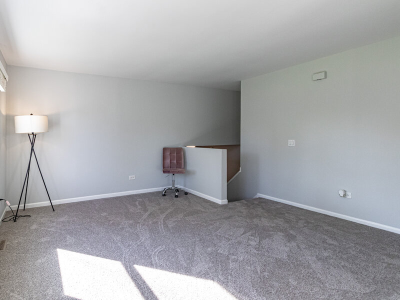 103 Hickory Drive Lindenhurst IL 60046