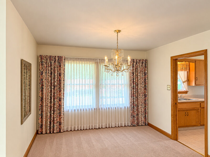 174 Linden Lane Chicago Heights IL 60411