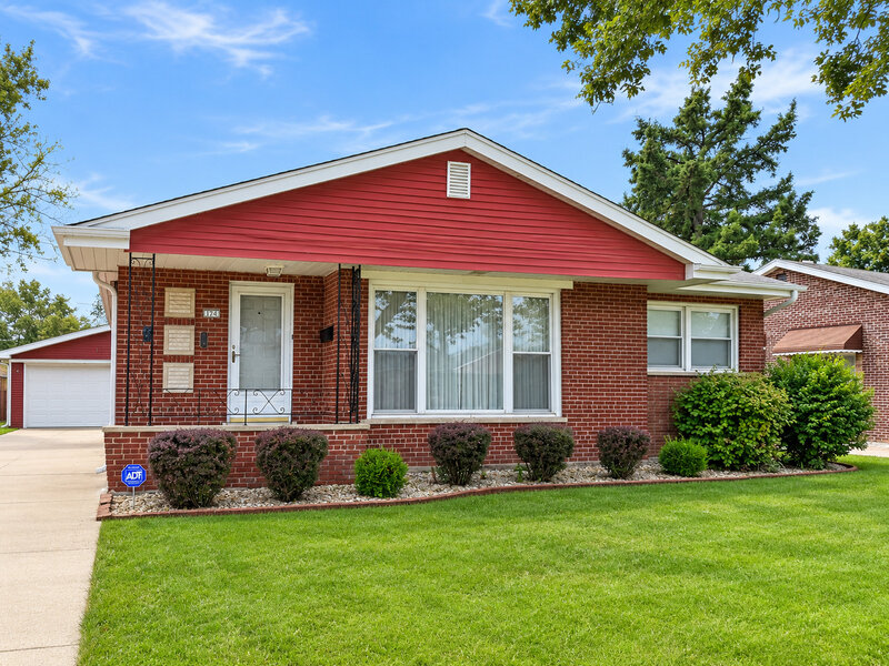 174 Linden Lane Chicago Heights IL 60411
