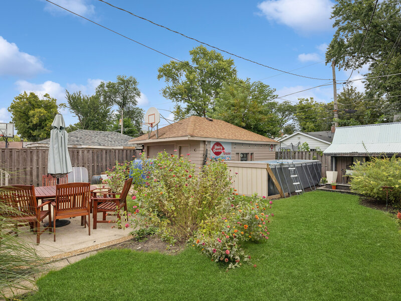 1095 Webster Lane Des Plaines IL 60016
