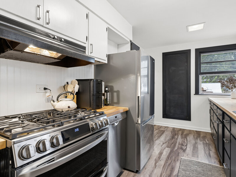 1095 Webster Lane Des Plaines IL 60016