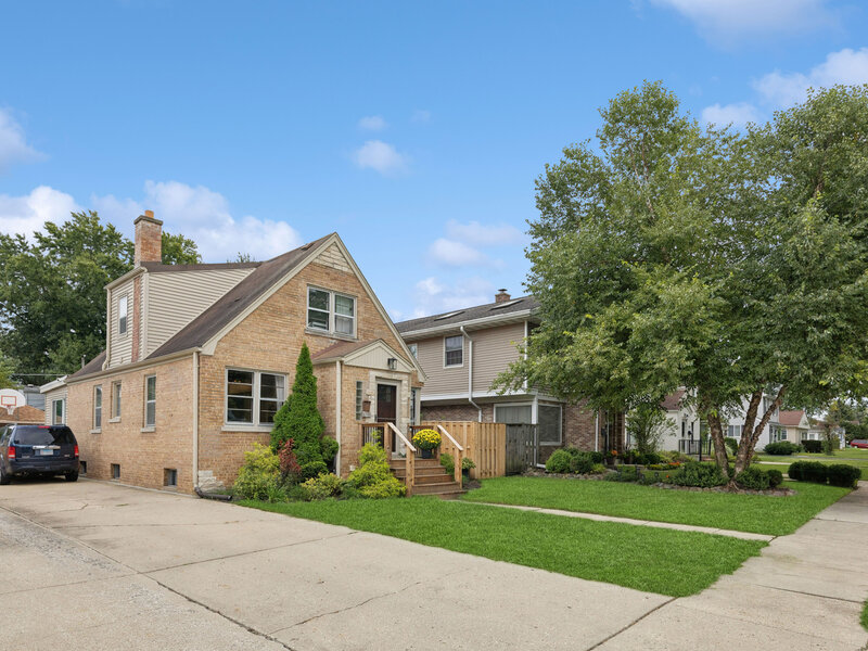 1095 Webster Lane Des Plaines IL 60016