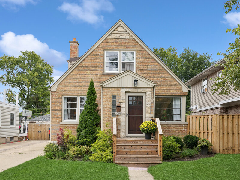 1095 Webster Lane Des Plaines IL 60016