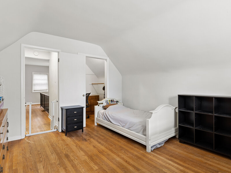 1095 Webster Lane Des Plaines IL 60016
