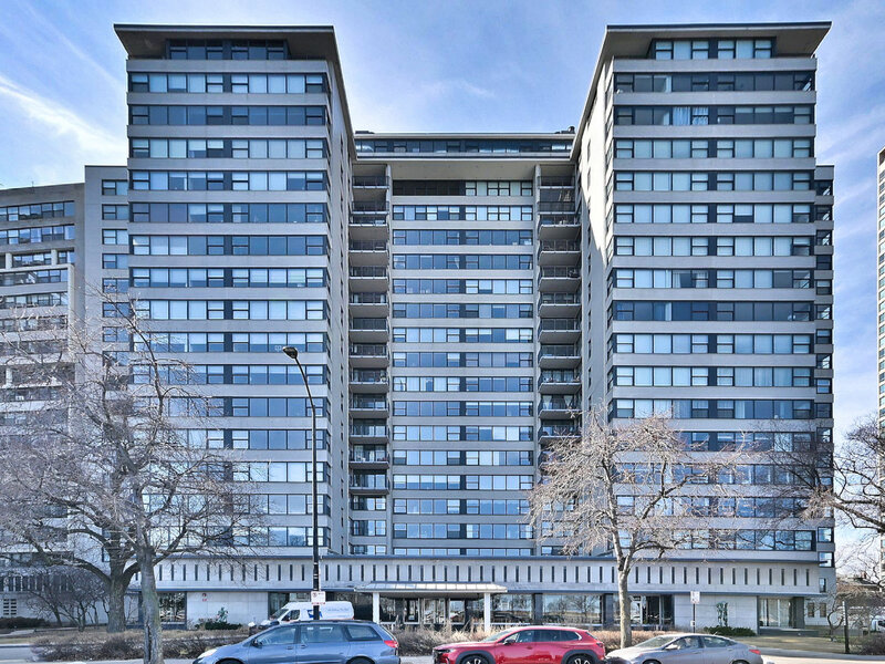 3440 N Lake Shore Drive Chicago IL 60657