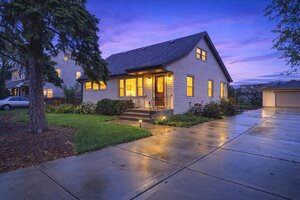 Photo of 8937 Mcvicker Avenue Oak Lawn IL 60453
